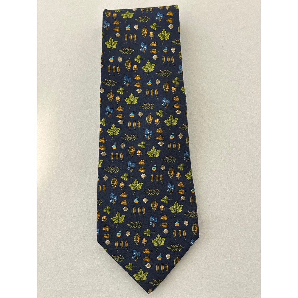 Salvatore Ferragamo Mens Navy Blue Silk Botanical Mushroom Acorn Tie Italy